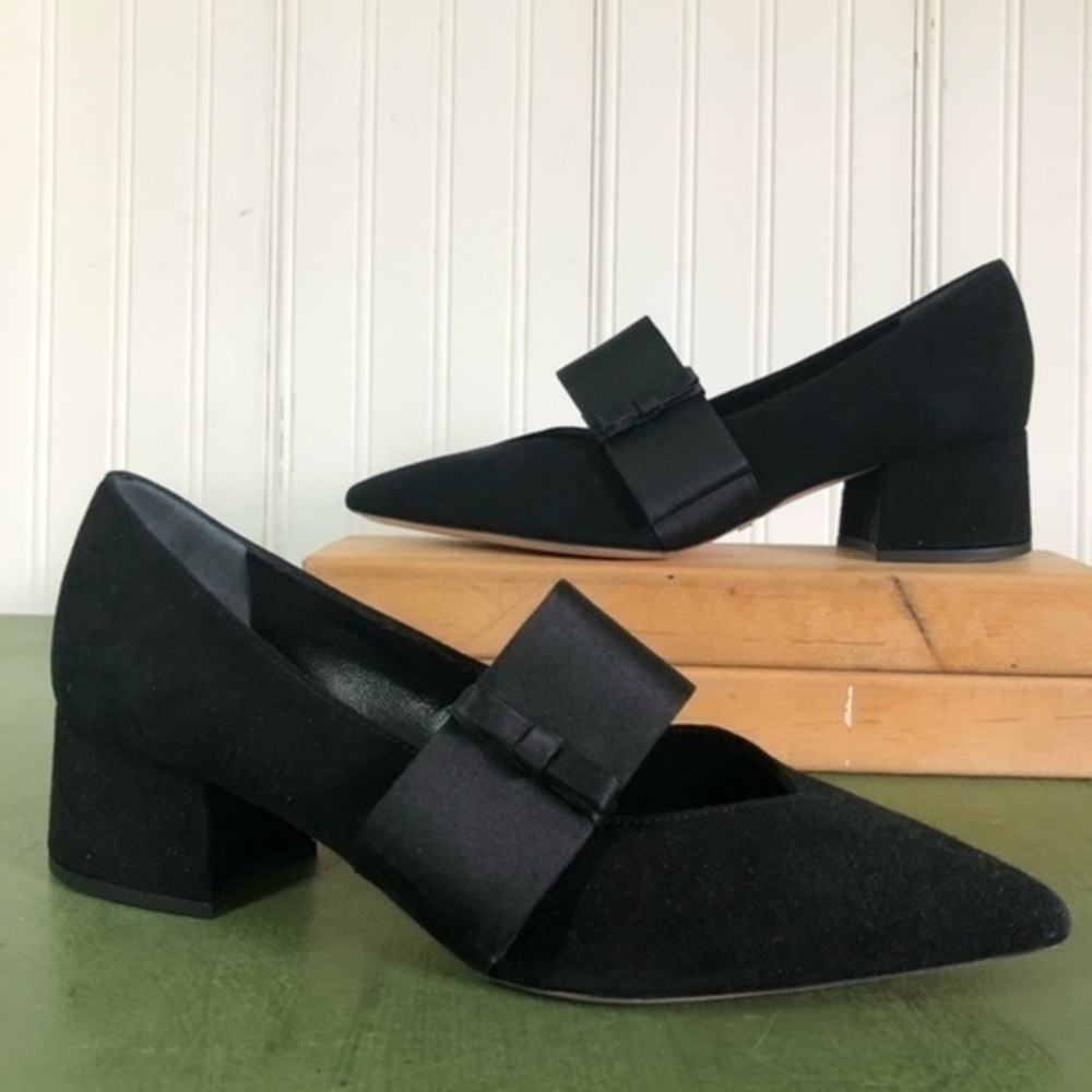 Sebastian Milano NWT Suede Nero Ribbon Bow Heels